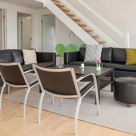 In With 5 Bedrooms And Internet Дом отдыха Эбельтофт